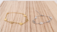 Load image into Gallery viewer, Stainless steel 5 heart 3 engravable heart bracelet

